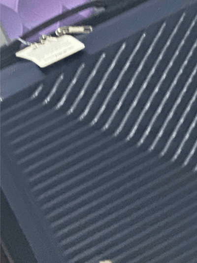 Roamio Aero texture hard surface